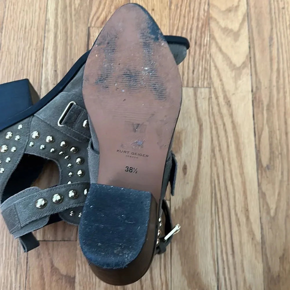 Kurt Geiger Sybil khaki suede studded ankle bootiegreat pre owned condition - Picture 11 of 12